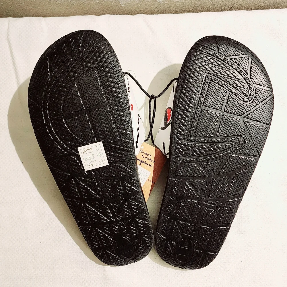 Champion IPO Love Squish Heart Slide Comfort Beach Slip-On Sz.8 - Picture 3 of 5